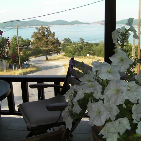 Pandion Luxury Boutique Hotel & Suites With Spa 尼奥楚里翁 外观 照片