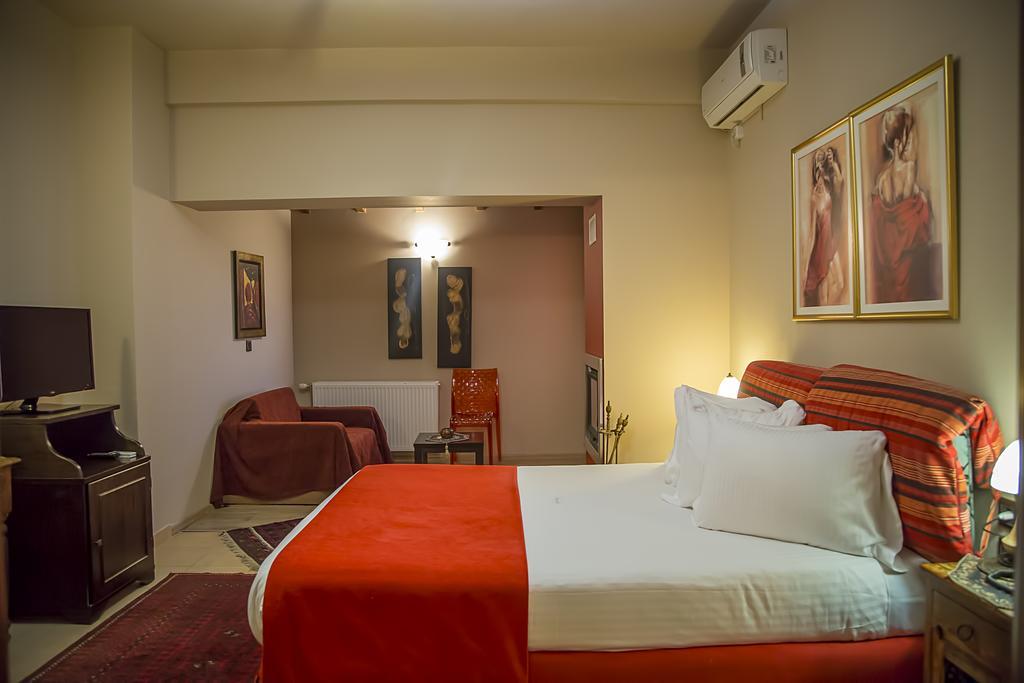 Pandion Luxury Boutique Hotel & Suites With Spa 尼奥楚里翁 外观 照片