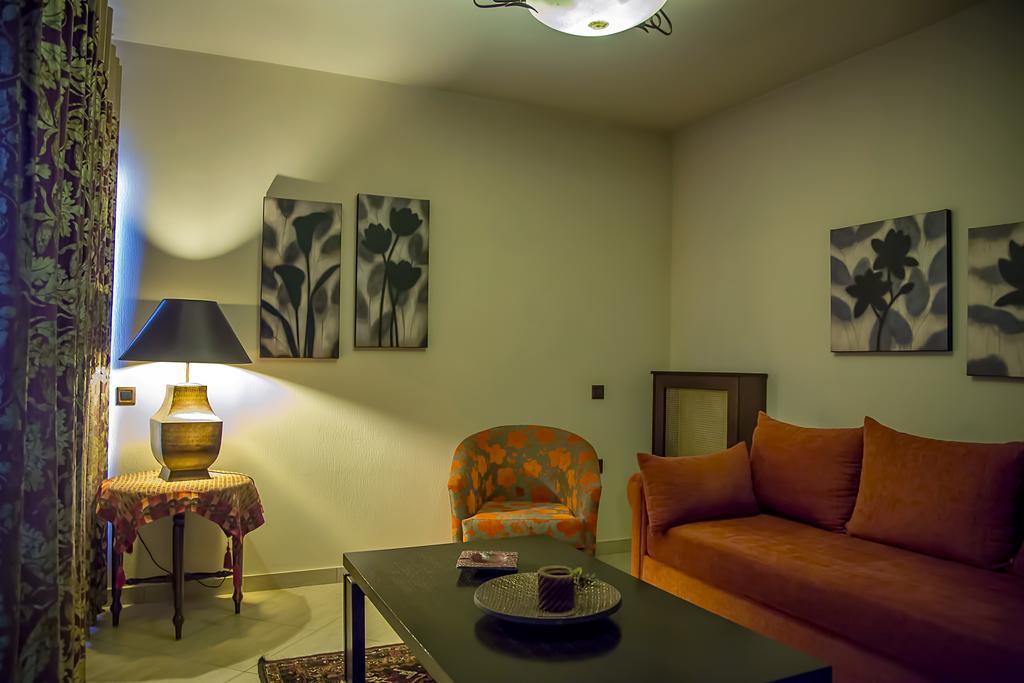 Pandion Luxury Boutique Hotel & Suites With Spa 尼奥楚里翁 外观 照片