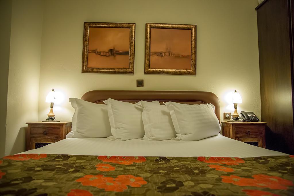 Pandion Luxury Boutique Hotel & Suites With Spa 尼奥楚里翁 外观 照片